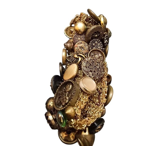 Vintage 80s Stretchy Fabric Hand Sewn Assorted Vintage Button Bracelet (A8715) - Picture 5 of 6